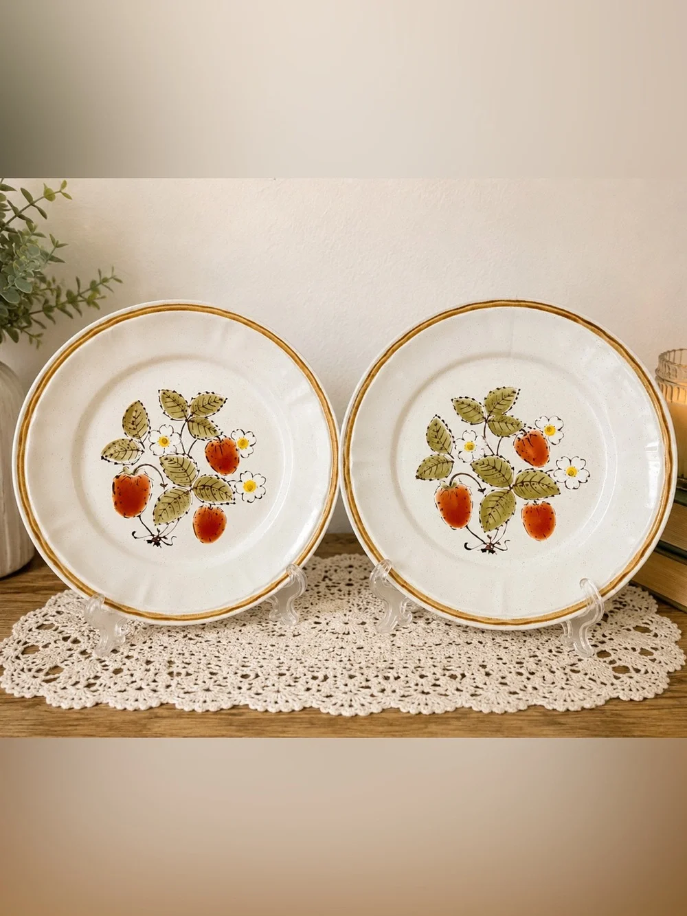 Americana Hearthside “Berries ’n Cream” Handpainted Stoneware | Set of 2